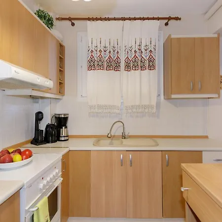度假居 Varveri's House *