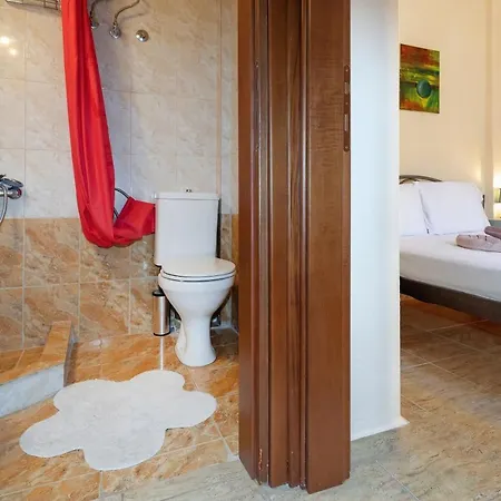 Varveri's House Дом отдыха Никити