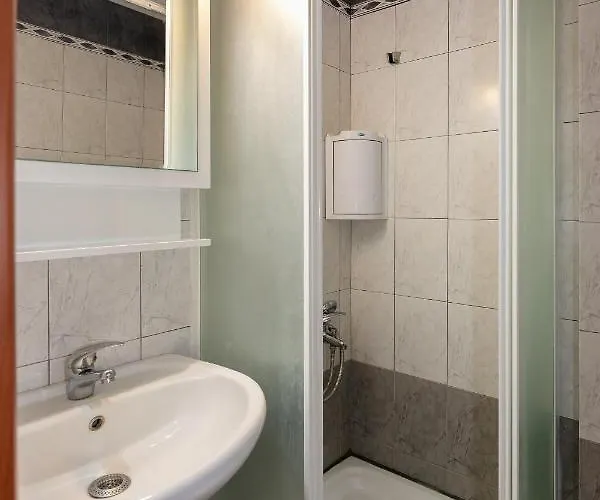 Varveri's House 尼基季